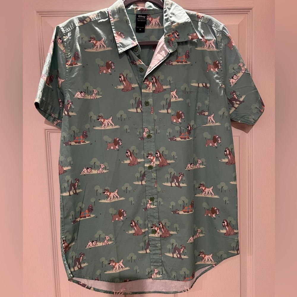 Disney Dogs Button Down 🐶🤍